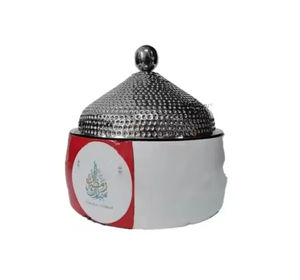 Marmite chauffante élégante en métal de style golfe avec couvercle en acier Casserole personnalisée pour les mariages et célébrations du Moyen-Orient - Product Image 1