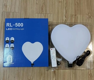 Nouveau RL-500 Anneau lumineux portable mini de <span class=keywords><strong>13</strong></span> pouces en forme de cœur pour selfie et TikTok, idéal pour la photographie - Product Image 1