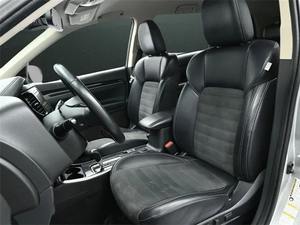 มิตซูบิชิ เอาท์แลนเดอร์ SEL ปี 2020 พวงมาลัยซ้าย 7 ที่นั่ง มาตรฐานไอเสียยูโร 4 - Product Image 3