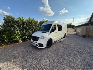 Nuevos Diseños de Alta Calidad en Autocaravanas de Lujo, Casas Rodantes 4x4 y Campervans, Fabricantes de Caravanas de Alta Calidad Listas para Exportación - Product Image 5