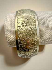 Bracelet jonc en laiton gravé floral large et moderne, taille personnalisée, style bohème, empilable, artisanat MS, Ms-wc-001 - Product Image 2