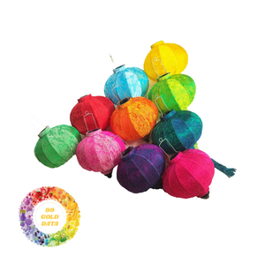 Lanterne en soie Hoi An faite à la main du Vietnam Lanterne en soie vietnamienne traditionnelle parfaite pour la décoration du festival et le cadeau souvenir - Product Image 4