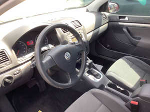 Auto Usado de Calidad a Precio Accesible, Volkswagen Rabbit 2008, Volante a la Izquierda - Product Image 2