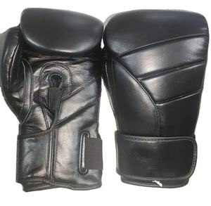Guantes de Boxeo Profesionales Personalizados de Cuero Vacuno y PVC para Entrenamiento en Gimnasio, Kickboxing y Sparring, con Cordones y Absorción de Humedad - Product Image 1