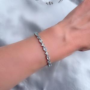 Pulsera de Tenis Clásica y Moderna para Mujer, Plata de Ley 925, Gema de Topacio Azul, Joyería Hecha a Mano, Chapada en Rodio y Oro - Product Image 6