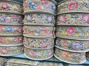 Bordure en dentelle dorée brodée à la main, style miroir africain, largeur 25 mm, couleur personnalisée, pour vêtements, chaussures et sacs - Vente en gros - Product Image 6