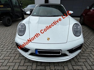 Porsche 911 Carrera 4S AWD 2020, moteur essence/électrique 8L, transmission intégrale, sièges en cuir, caméra arrière, boîte automatique, Euro V, 2 places, conduite à gauche - Product Image 3