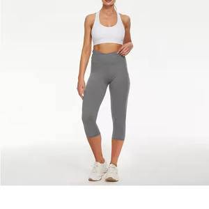 Womens <b>leggings</b> <b>with</b> side <b>pockets</b> and high compression for holding items while performing intense workouts Made by Dress Sports - Product Image 2