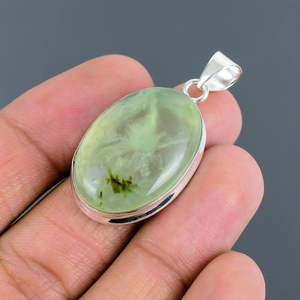 Colgante clásico elegante de Plata de Ley 925 con piedra preciosa Prehnita para regalos de fiesta colgantes y dijes finos - Product Image 3