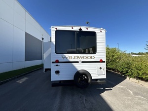 2026 Used F-o-r-e-s-t R-i-v-e-r Wildwood 290ZEN - Product Image 3