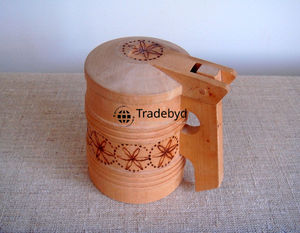 Tasse en bois de charme rustique conçue pour l'affichage de verres de style ferme et cabine Tradebyd - Product Image 5