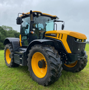 Tracteur JCBb Fastrac 4220 de 2015 à vendre - Product Image 1
