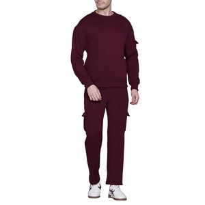 Conjunto Deportivo de Hombre al por Mayor – Sudadera con Capucha y Pantalones Jogger Personalizados, Ropa Deportiva Urbana - Product Image 1