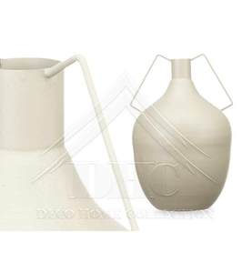 Vase à fleurs en métal de forme moderne et antique, design durable et de qualité supérieure pour des compositions florales élégantes - Product Image 6