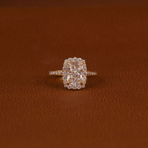 2.7CT แหวนหมั้นเพชรที่โตจากห้องแล็บที่เจิดจรัสแหวนหมั้นแบบรัศมี18KT แหวนหมั้นทองแหวนแต่งงานทำมือเครื่องประดับสำหรับผู้หญิง - Product Image 2