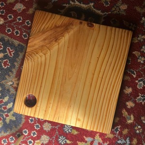 Tabla de Cortar de Madera de Acacia - Sostenible, Duradera, Reutilizable, Apta para Lavavajillas, Personalizable, Hecha a Mano en India, Precio Bajo, Forma Rectangular - Product Image 1