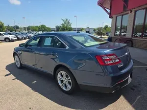 2018 Ford Taurus SE - Product Image 3
