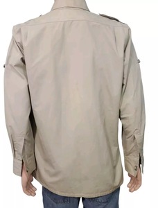 Vestes Safari personnalisables Vente en gros d'usine Service de créateur de qualité supérieure et solutions de fabrication de vêtements sur mesure - Product Image 4