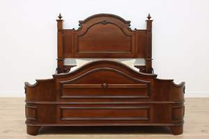 Lit King Size de Style Victorien avec Style Antique en Bois d'Acajou - Product Image 3