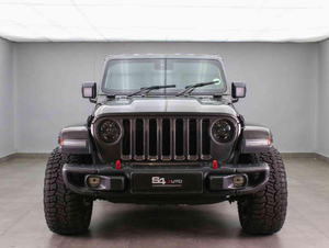 Voiture d'occasion de qualité à prix abordable, Jeep Gladiator Rubicon 3.6 4x4 automatique double cabine conduite à droite 2024 - Product Image 3