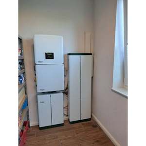 Impianto fotovoltaico 6.4 kWp con inverter Tigo TSI e accumulo TSB 6.2 kWh inclusa installazione - Product Image 1