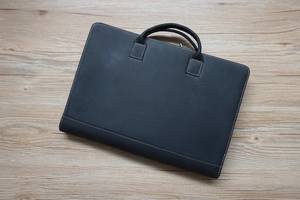 <span class=keywords><strong>2025</strong></span> thiết kế mới A4 Kích thước thư mục tập tin da bìa A4 danh mục đầu tư với Magnetic Binder Clip tập tin có thể làm cho logo LPF-0175 - Product Image 2