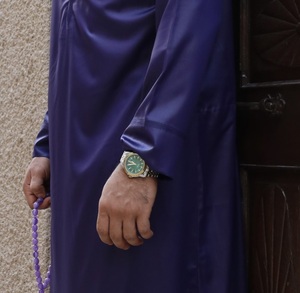 Ropa de hombre musulmán bata de manga larga Arabia Saudita Thobe Jubba hombre Pakistán Kaftan thobe islámico personalizado azul teñido o cuello - Product Image 6