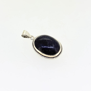 Haute qualité Vintage fête classique bijoux fins dinosaure os pierre forme ovale lunette réglage solide 925 pendentif en argent Sterling - Product Image 1