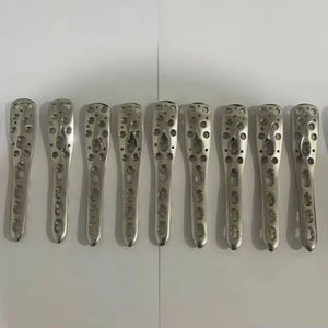 Juego de instrumentos quirúrgicos ortopédicos generales manuales de acero inoxidable duraderos de alta Calidad con certificación CE - Product Image 1