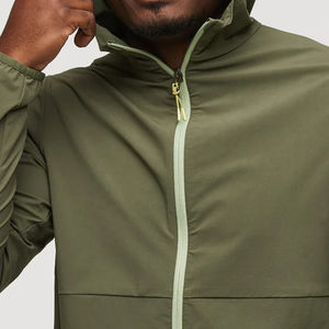 Chaqueta Cortavientos Impermeable de Alta Calidad para Hombre, con Capucha, Estampado Frontal, para Otoño, al por Mayor - Product Image 5