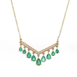 จี้พลอยมรกตรูปลูกแพร์พร้อมเพชรปูทอง14K จี้รูปตัววีหรูหราทันสมัยและมีสไตล์สำหรับผู้หญิง - Product Image 5