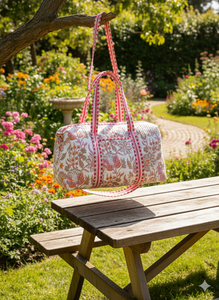 Sac de voyage en coton imprimé à la main, patchwork multicolore indien, fermeture éclair, écologique, durable, léger, luxueux, grand format - Product Image 4