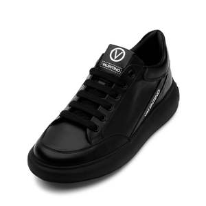 Pour les baskets Valentino Jump Chunky en noir - Product Image 5