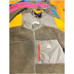 Chaqueta de señora de alta calidad al por mayor OEM para primavera Otoño e Invierno patrón personalizado y cuello alto - Product Image 4