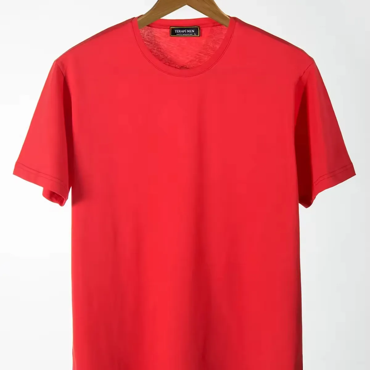 कॉटन रेड ब्लैंक टी शर्ट थोक कस्टम ओवरसाइज़्ड पुरुषों की कॉटन टी शर्ट प्रिंट डिज़ाइन भारी वजन कॉटन कैज़ुअल गोल गर्दन
