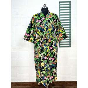 Kimono Informal Estilo Bohemio de Algodón, Estampado a Mano con Motivos de Mariposas y Flores, Bata Ligera para el Hogar, Tejido Suave - Product Image 1