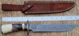 Couteau Bowie de chasse fait à la main avec acier damas et manche en os coloré personnalisable OEM par KNIVES MAKER - Product Image 5