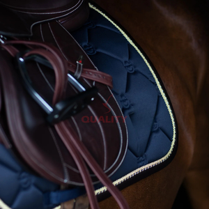 Tapis de selle de cheval anglais haute Performance Structure matelassée respirante Matériau durable pour tapis de selle d'entraînement et de compétition - Product Image 5