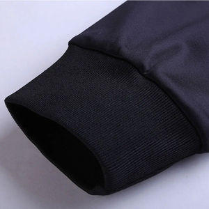 ชุดวอร์มเล่นฟุตบอลแบบลำลองสำหรับฤดูหนาว2025พิมพ์ลายระบายอากาศได้สำหรับฟุตบอลคลาสสิกร้อนแรงปกติออกแบบได้ตามต้องการดีไซน์ล่าสุดสำหรับผู้ชาย - Product Image 5