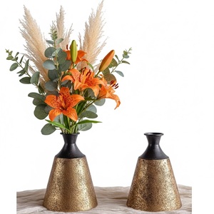 Florero de Metal de Aluminio Chapado en Oro Pulido Creativo para Decoración del Hogar, Florero Decorativo de Mesa Redondo Hecho a Mano - Product Image 6