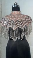 Ornements faits main sur mesure, détails raffinés, design géométrique vintage, légers, anti-plis, perlés et pailletés