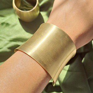 Brazalete hecho a mano 18K chapado en oro latón Metal impermeable joyería alto acabado brazalete de mano Metal latón brazalete - Product Image 6