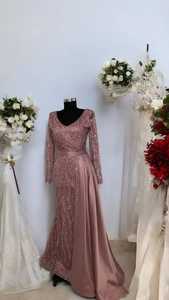 Robe de soirée élégante et antistatique pour femmes, longue robe de soirée formelle perlée à la main avec taille naturelle pour fête, bal, mariage - Product Image 2