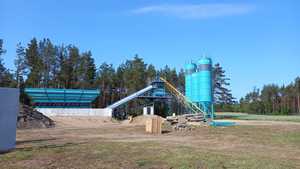 Máquina mezcladora estacionaria de alta eficiencia de 160 M3/h, planta dosificadora de hormigón con motor de bomba, caja de cambios PLC y rodamiento - Product Image 2