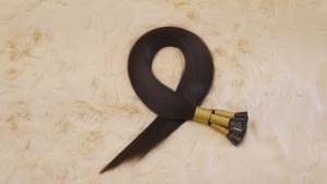 Extensiones de pegamento para el cabello de queratina de punta plana de templo crudo Remy indio de calidad superior Extensiones de cabello liso sedoso natural sin procesar - Product Image 2