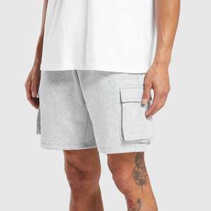 Short cargo en coton éponge français personnalisable pour homme, taille élastique, poche à rabat, vente en gros - Product Image 2