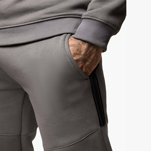 Pantalones deportivos de chándal para hombre, ajustados, de forro polar, con cintura elástica y puños en los tobillos, informales, para entrenamiento deportivo, en gris - Product Image 4
