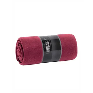 Couverture en polaire corail personnalisée 130x170 pour le merchandising - Product Image 1