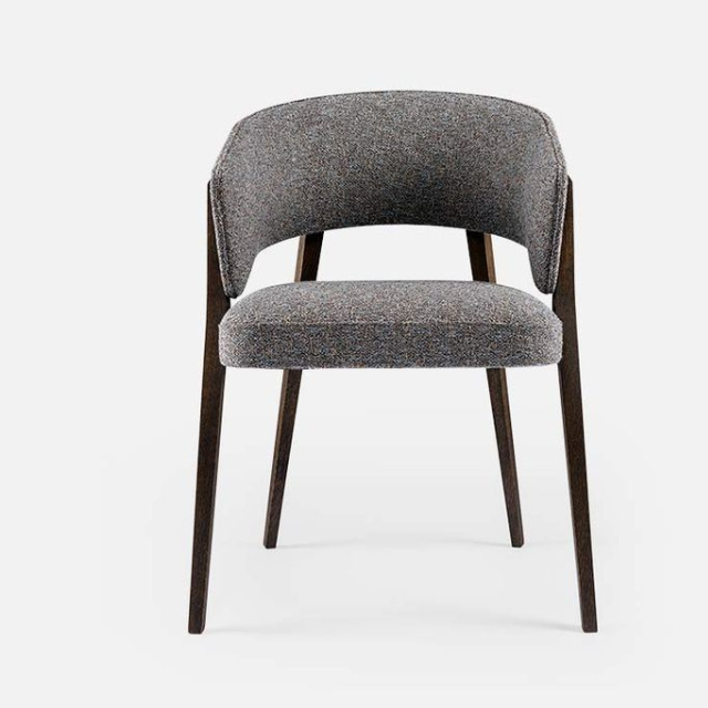 คัสตาร์ม