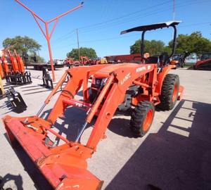 2018 pour tracteur agricole Kubota L3901HST 4x4 avec moteur clé et composants de pompe - Product Image 1